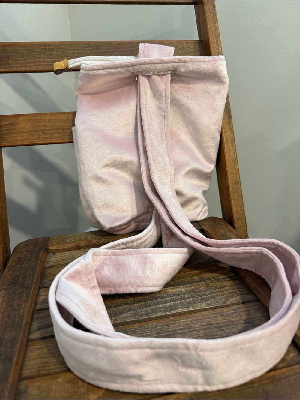 NWT New Hope Girls x Extraordinary Women Pink Sling Backpack Convertible Bag - Picture 3 of 7